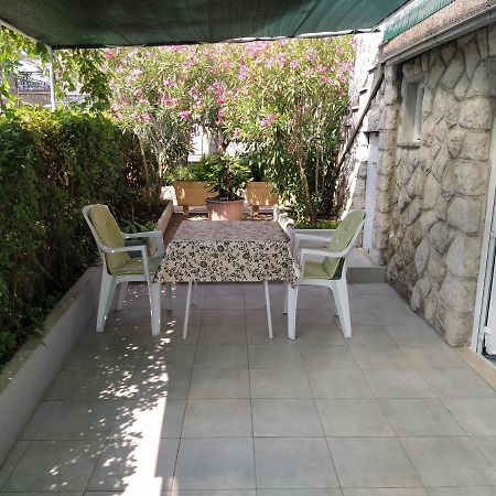 Apartments Dario Krk Town Εξωτερικό φωτογραφία