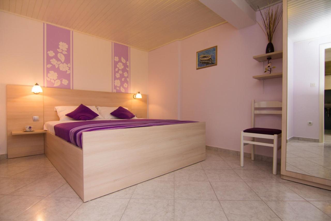 Apartments Dario Krk Town Εξωτερικό φωτογραφία