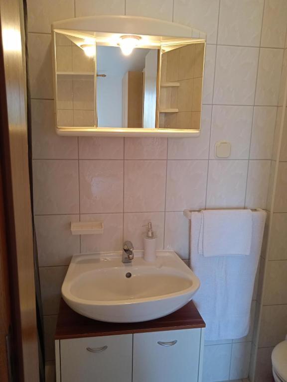 Apartments Dario Krk Town Εξωτερικό φωτογραφία