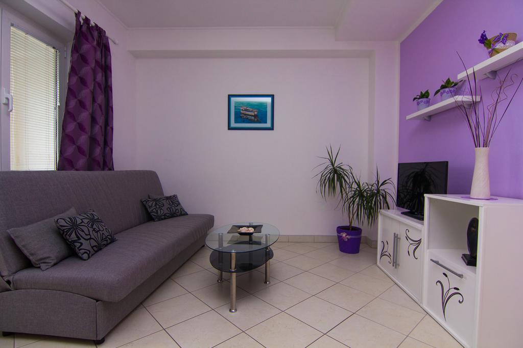 Apartments Dario Krk Town Εξωτερικό φωτογραφία